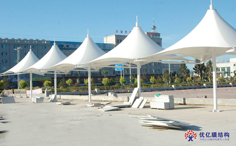 膜结构广场遮阳伞