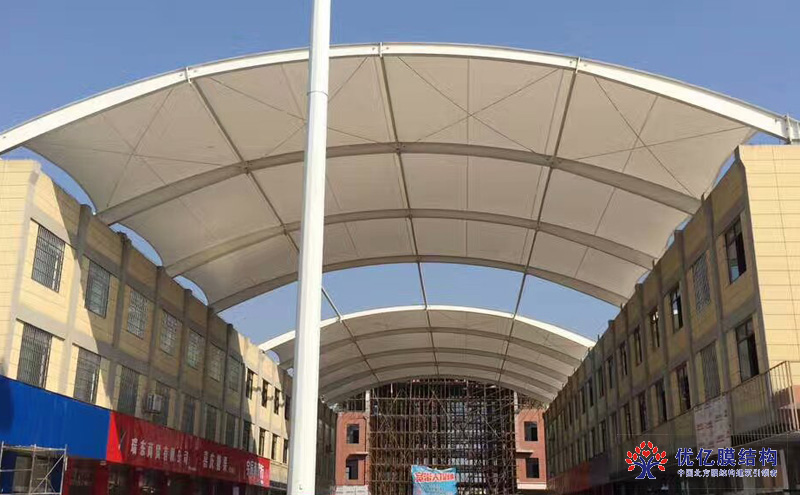 過道膜結(jié)構(gòu)遮陽棚