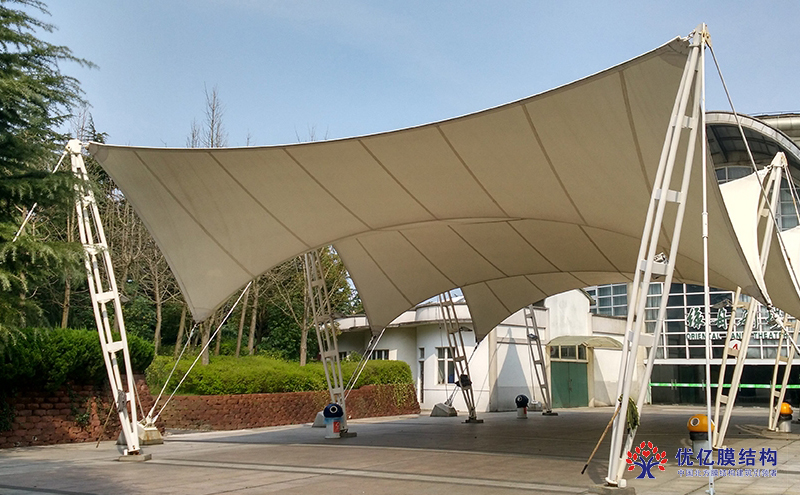 勞動公園膜結(jié)構(gòu)景觀棚