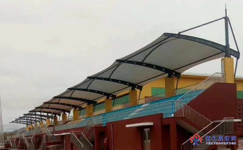 沙河口球场看台棚