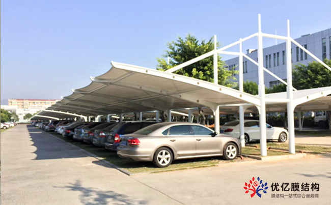 膜结构停车棚