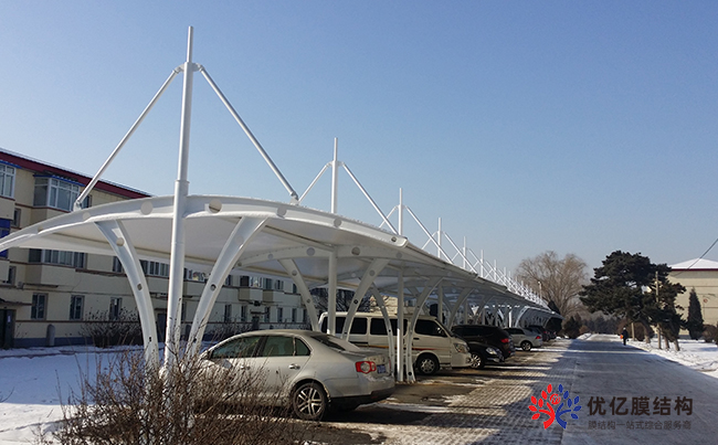 膜结构车棚