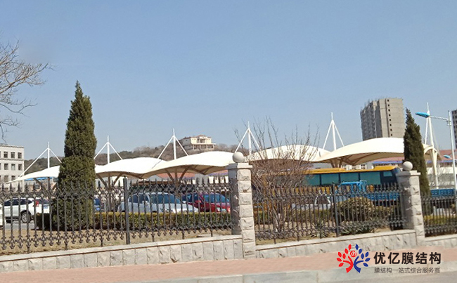 膜结构车棚