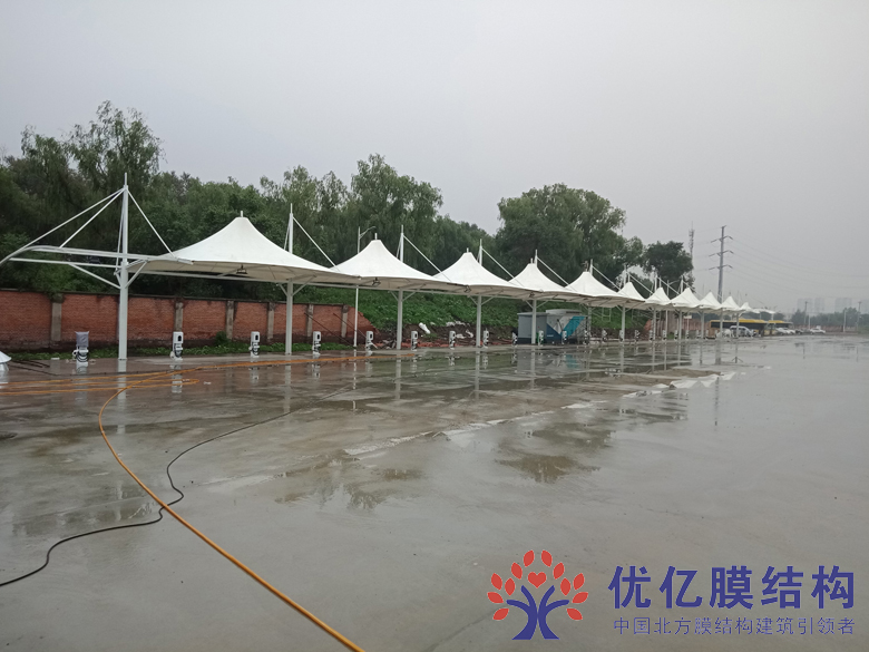 哈尔滨充电桩膜结构车棚